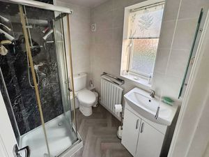 Photo 16- click for photo gallery